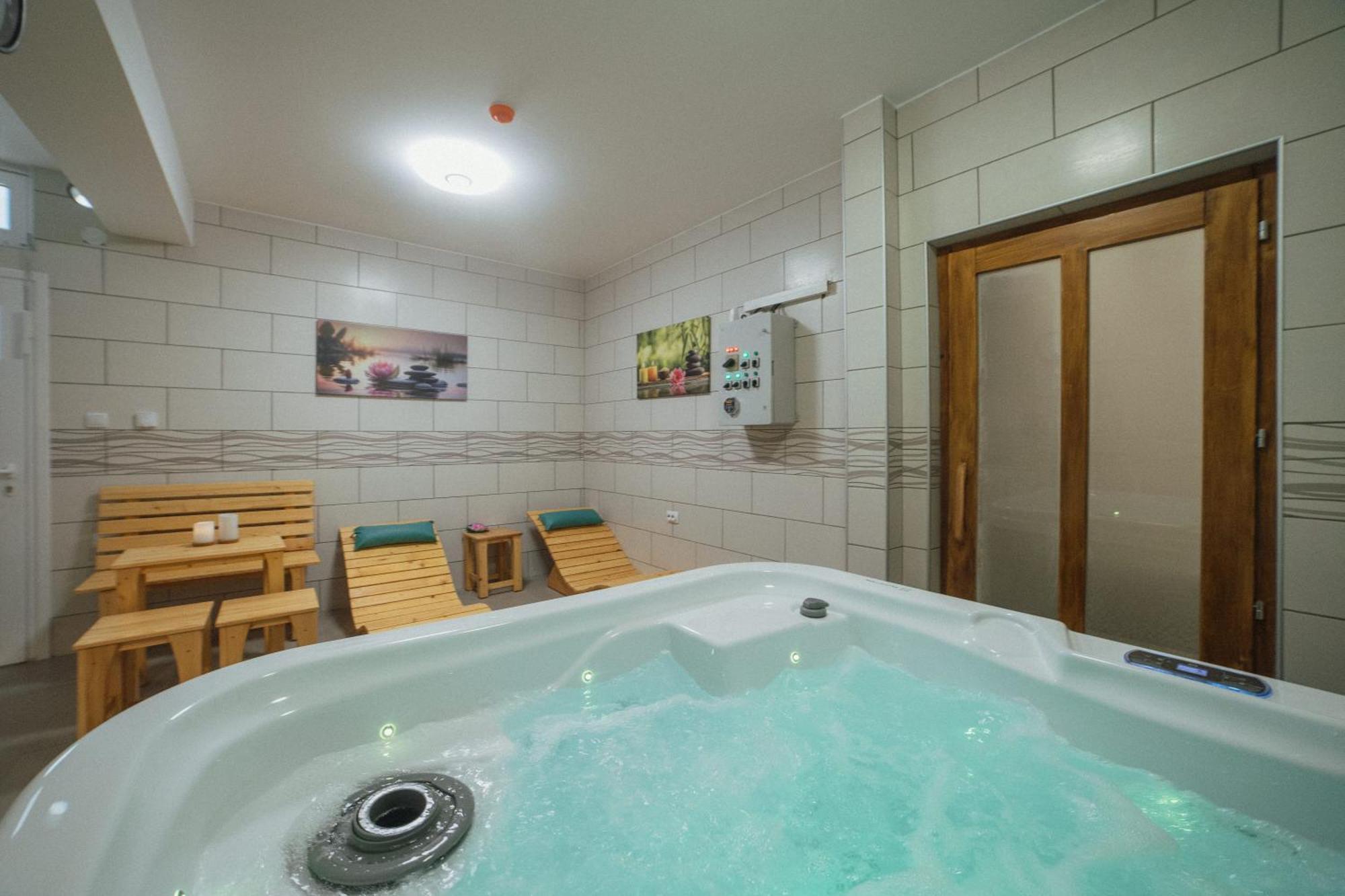As Apartmani ピロト エクステリア 写真